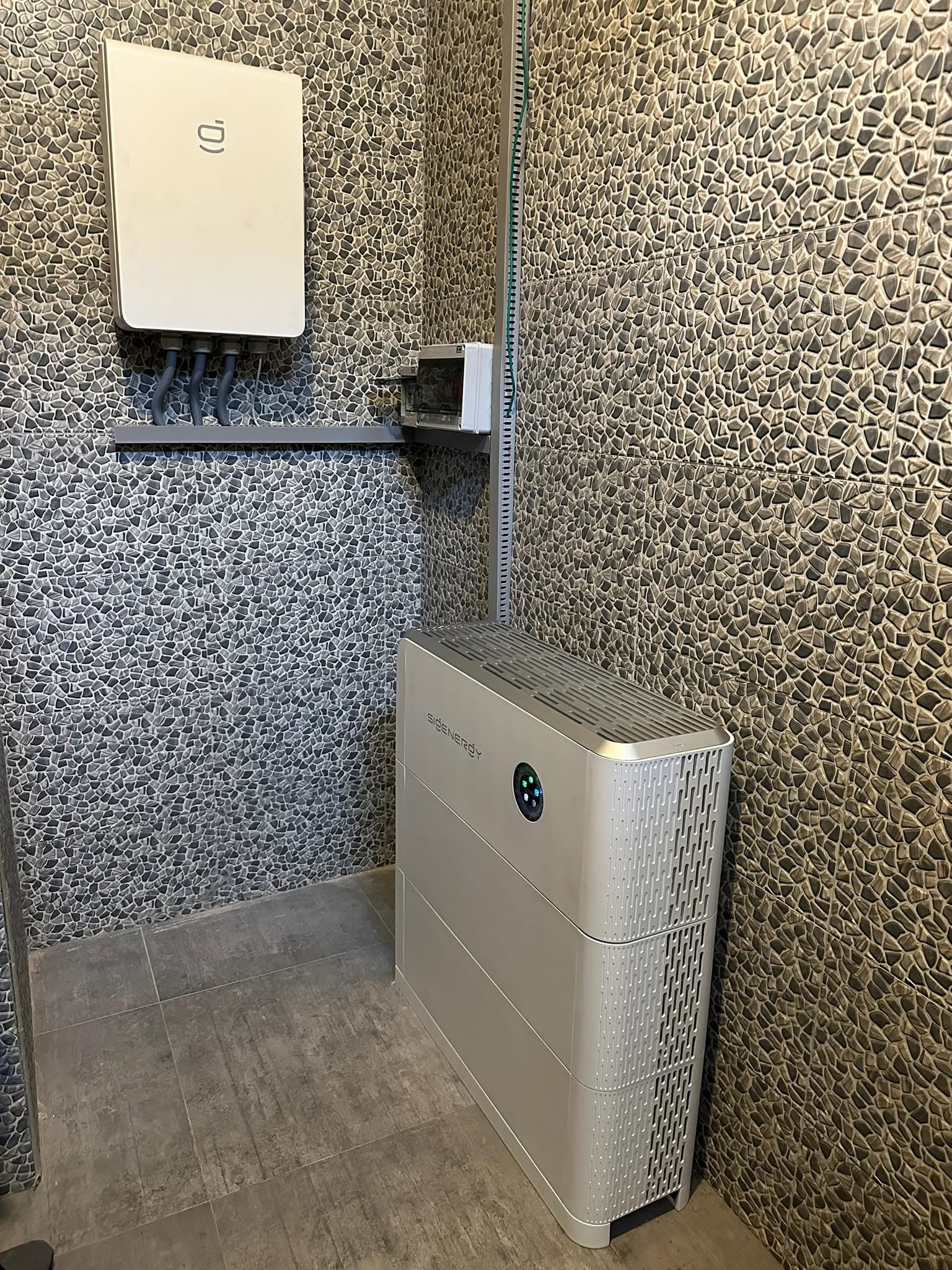 Solarpro cluster homes rooftop solar installation